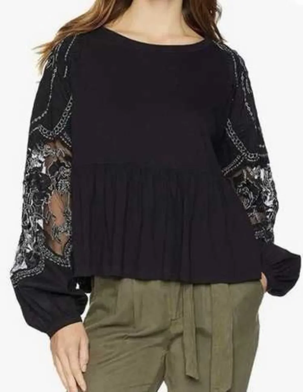 ✨FREE PEOPLE Embroidered Penny Tee Shirt Black Sz Small Top✨